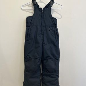 Boy snowsuit (NWOT)